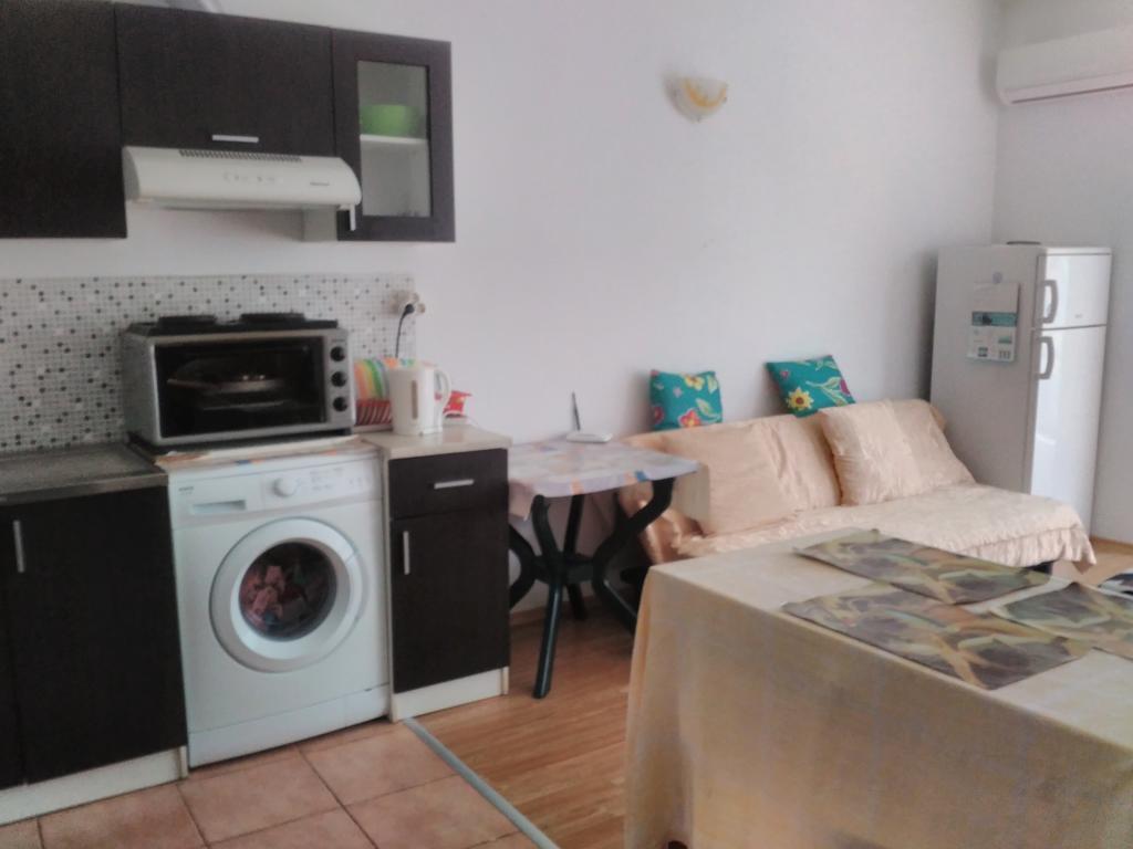 Sea Apartment Бургас Экстерьер фото